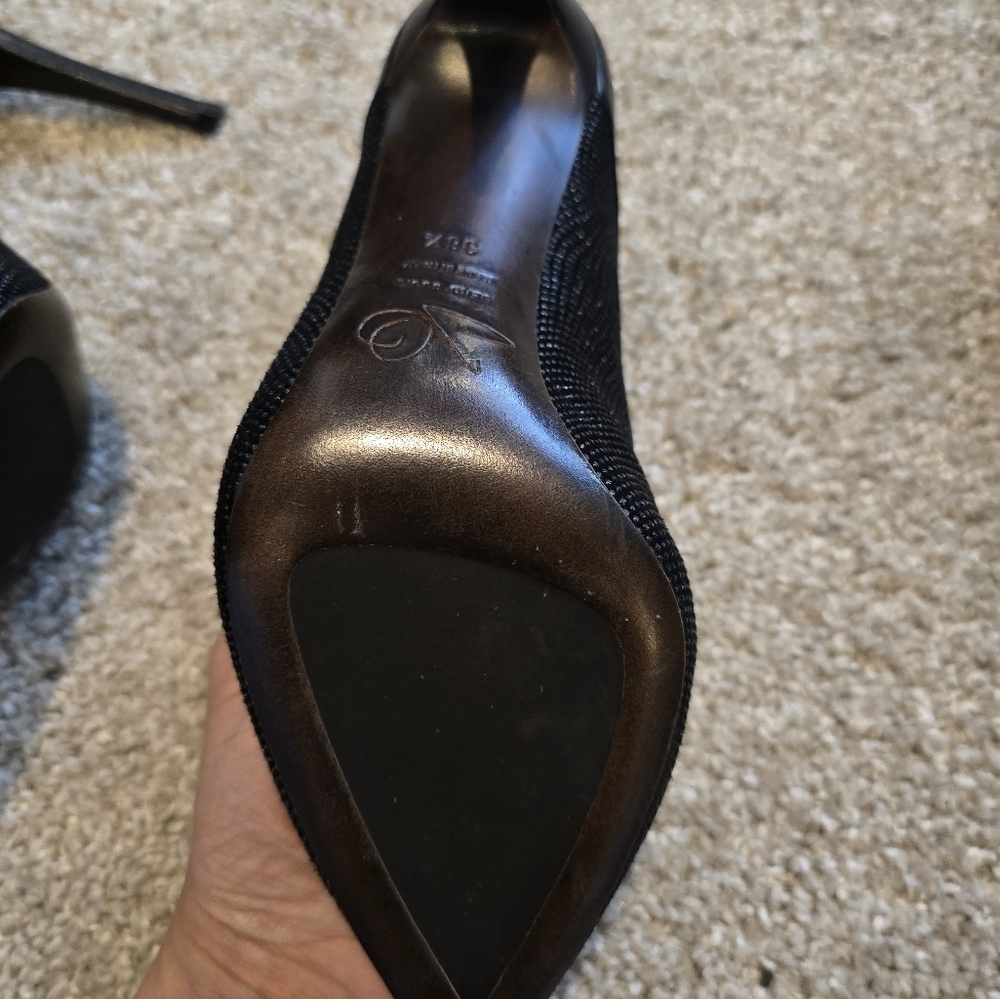 Joan Oloff Gorgeous Black Heel - Picture 7 of 10